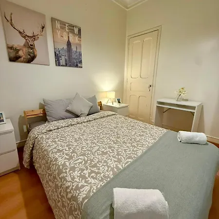 Spacious T3 For Groups In Vibrant Neighborhood Апартаменты Лиссабон