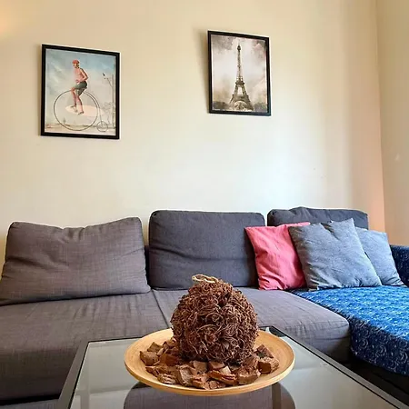 Spacious T3 For Groups In Vibrant Neighborhood * Лиссабон